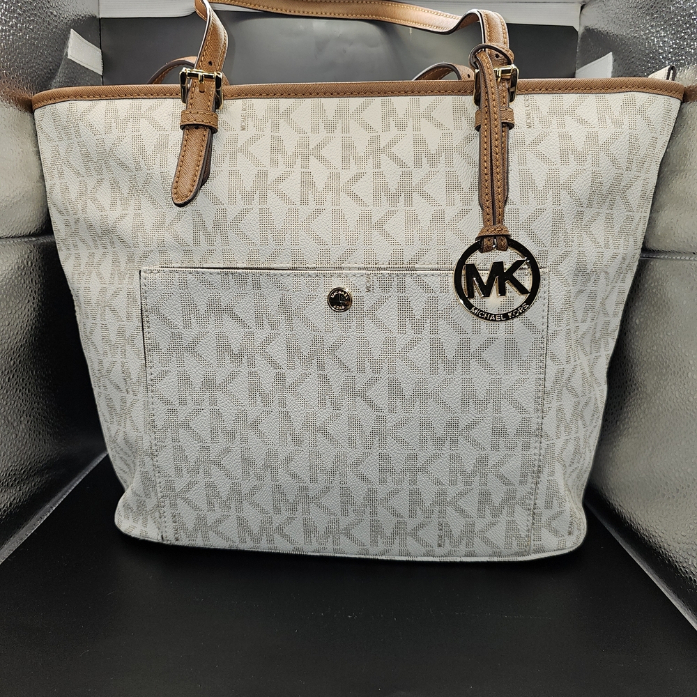 SOLD ON ANOTHER SITE